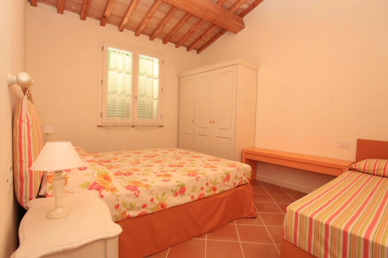 Çiftlik konaklama Agriturismo Campallegro Villa Cecina İtalya
